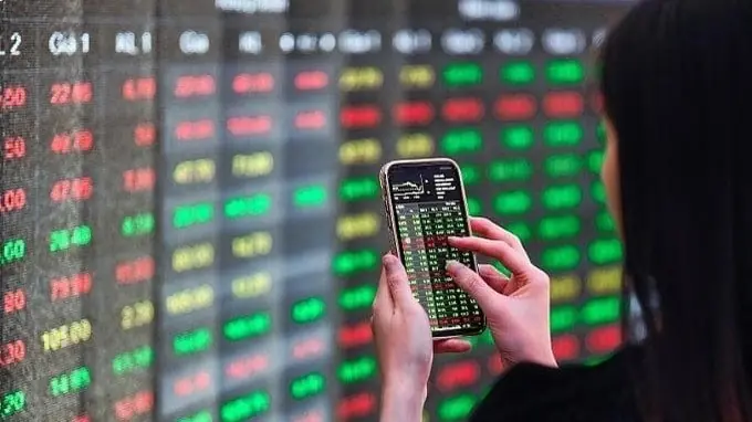 VN-Index tăng gần 7 điểm dù thanh khoản ở mức thấp